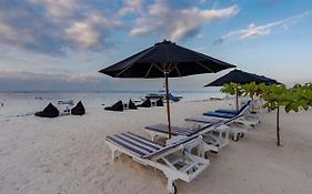 Nusa Indah Onai Hotel